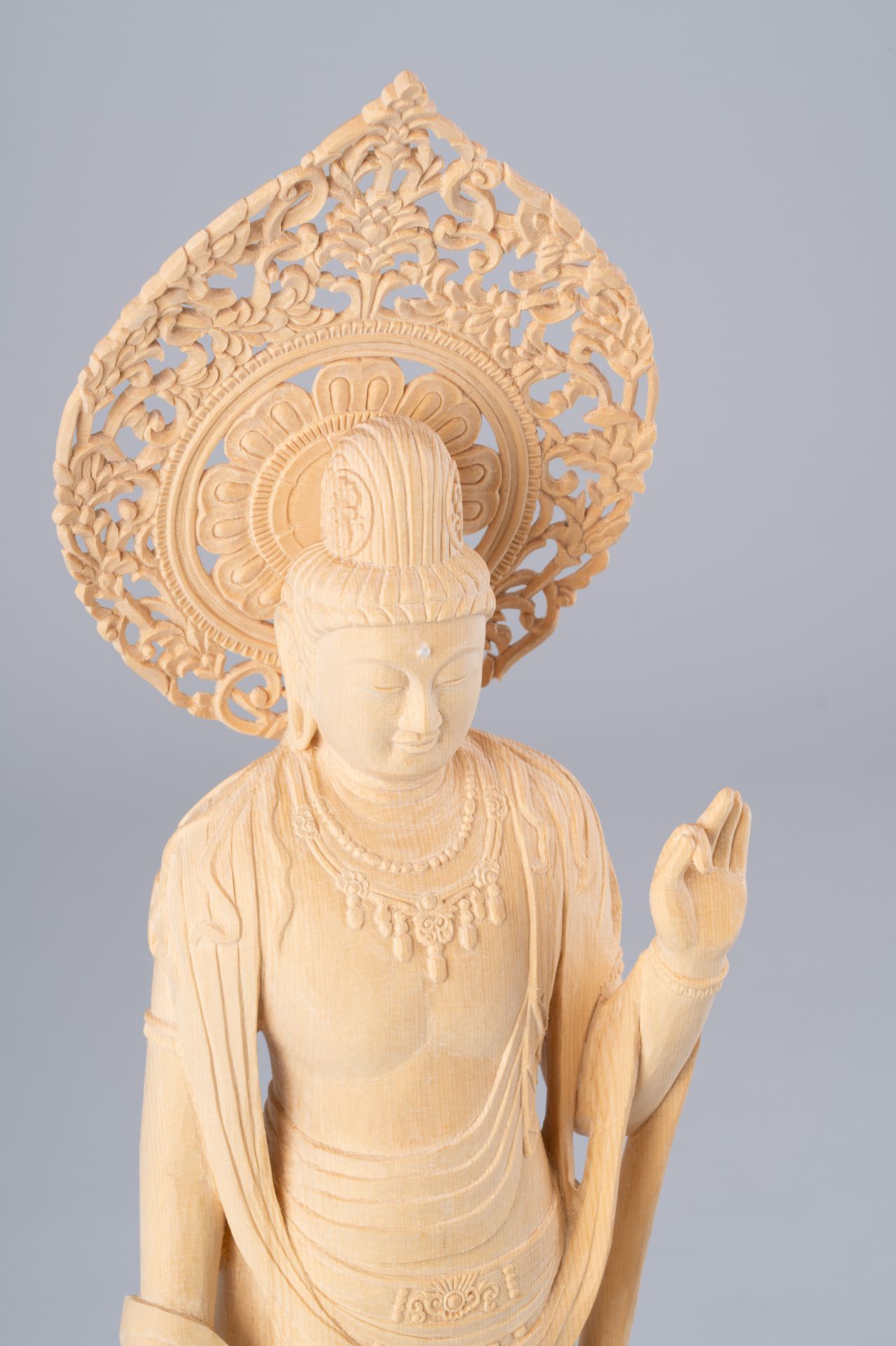 聖観音菩薩立像