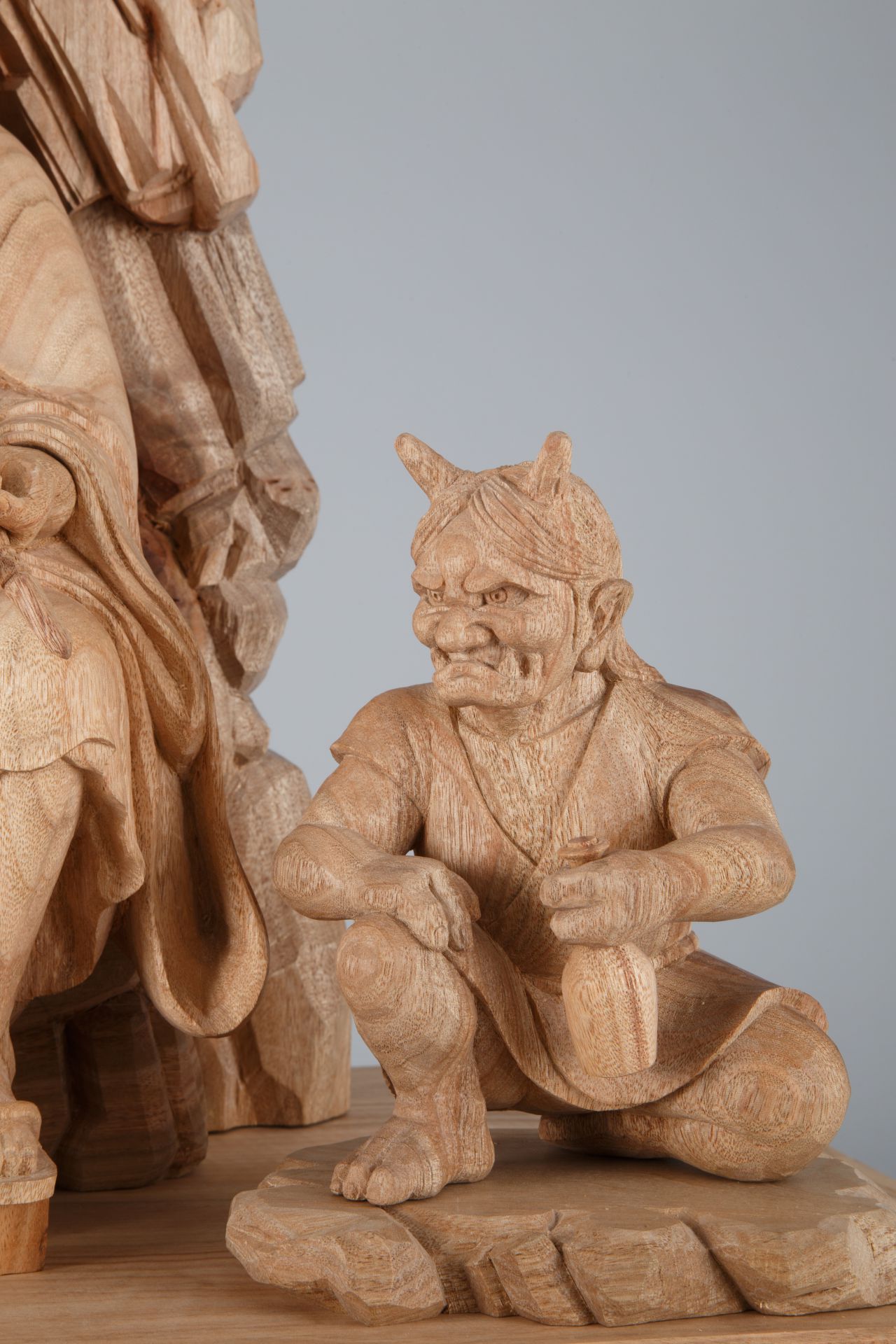 役行者倚像　前鬼・後鬼