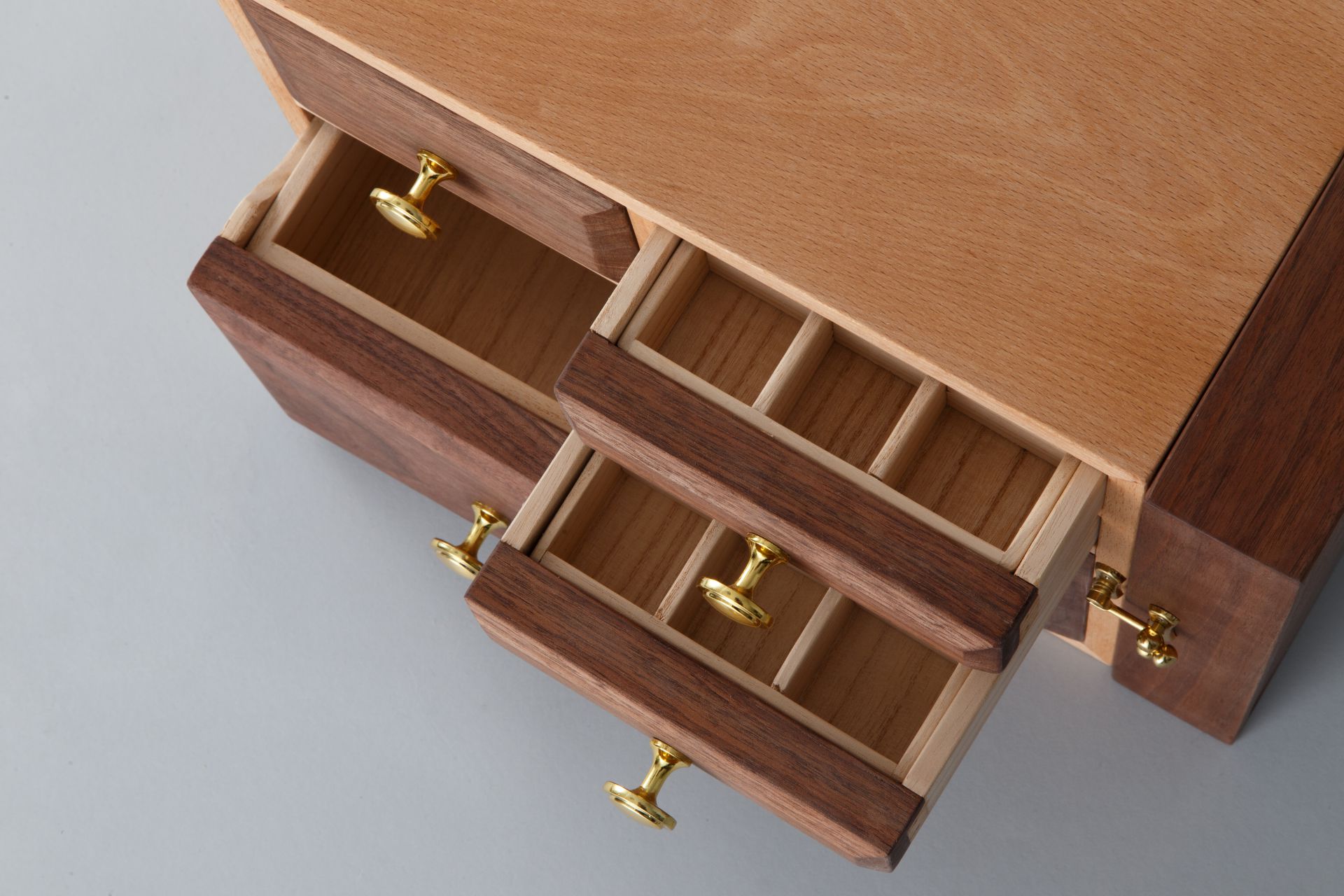 ジュエリーボックス