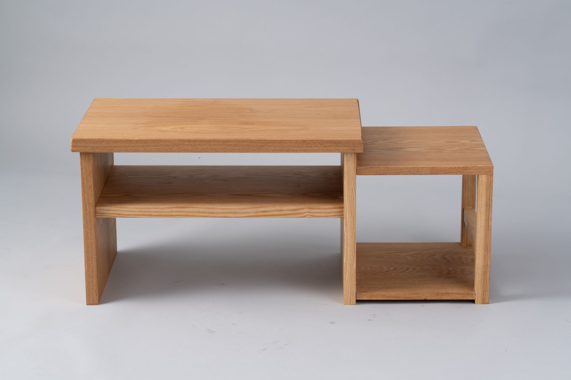 収納ローテーブル