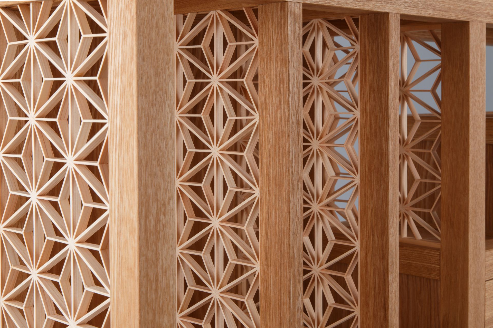 父に贈る酒器と酒棚