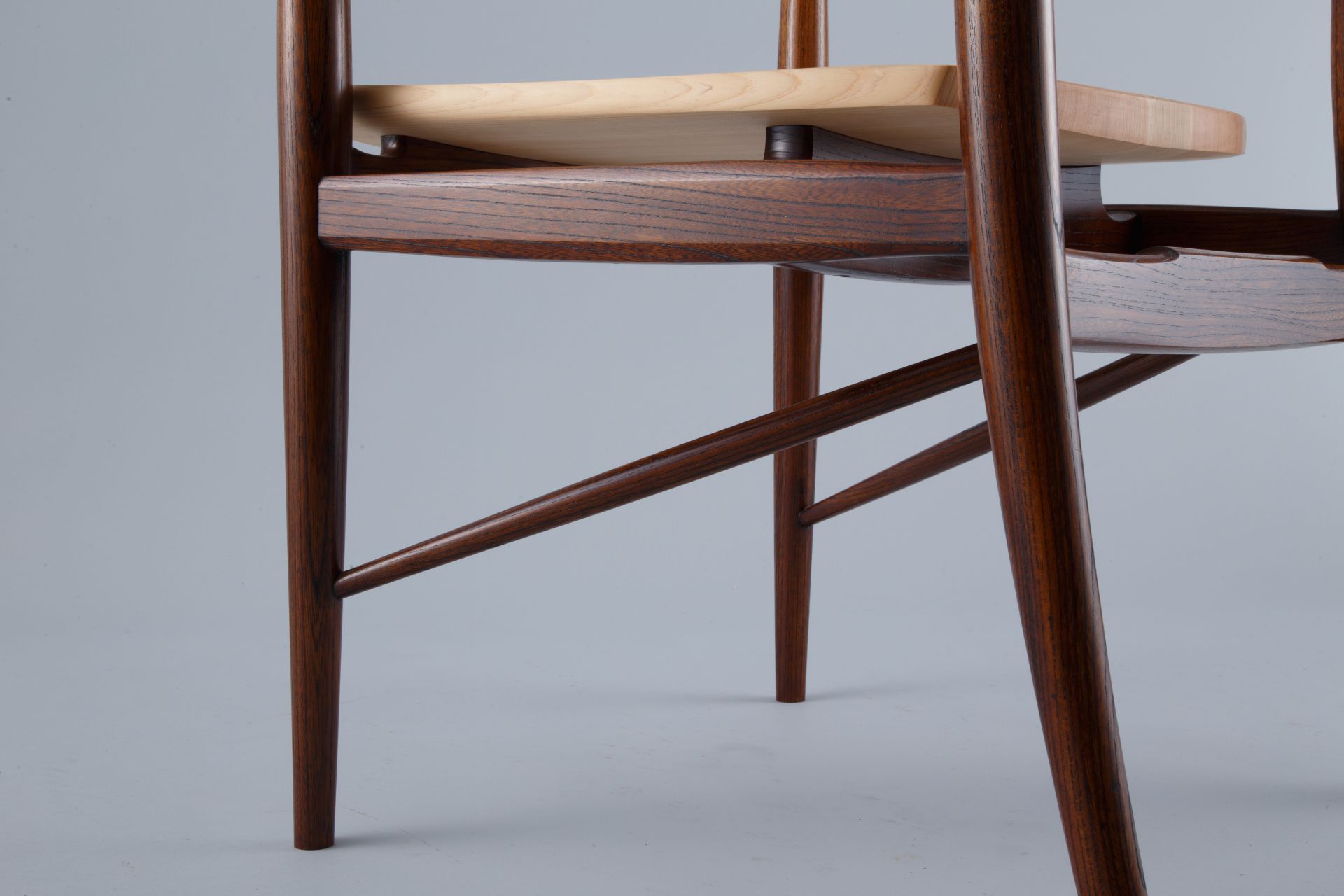dining chair 体・形