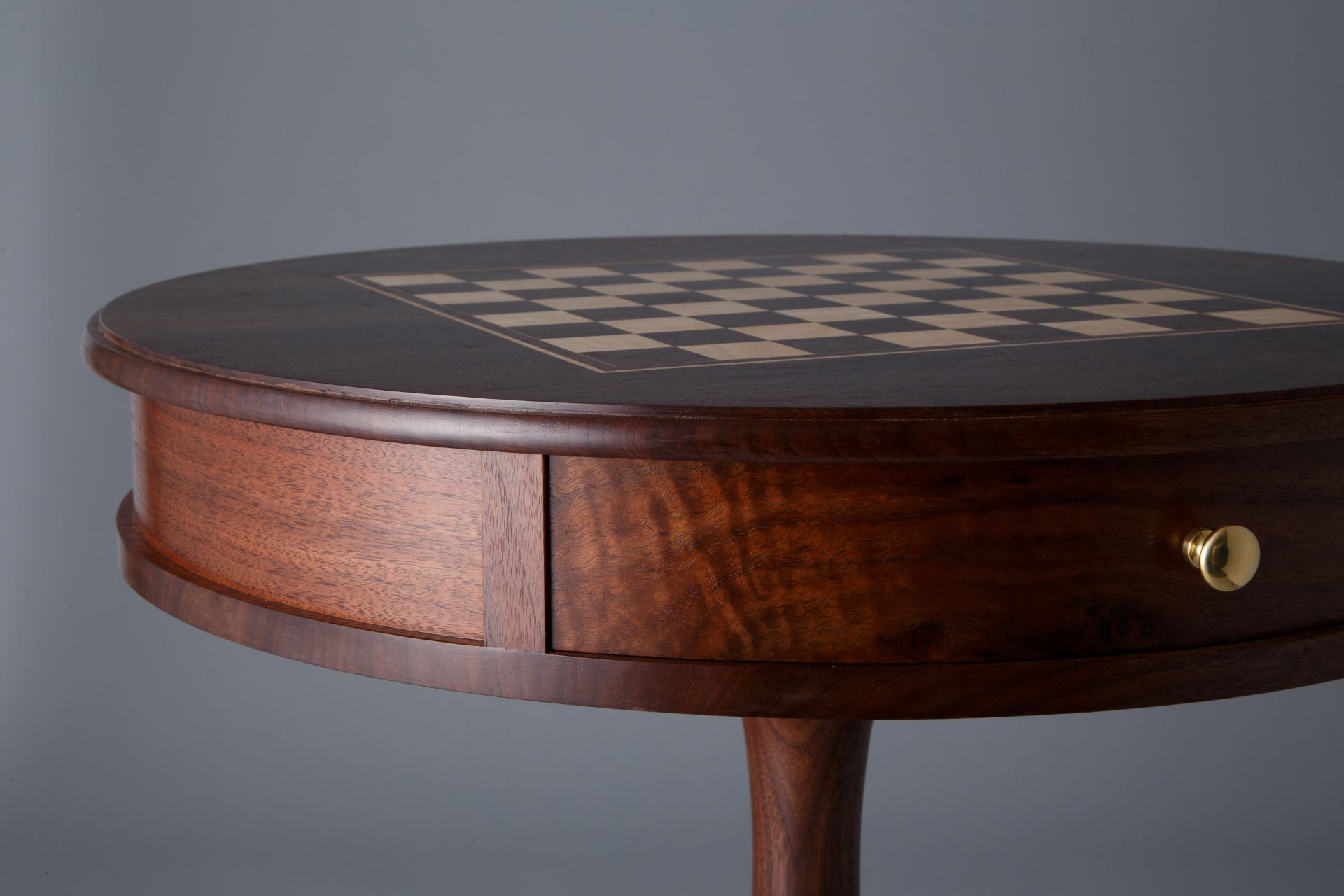 チェステーブル