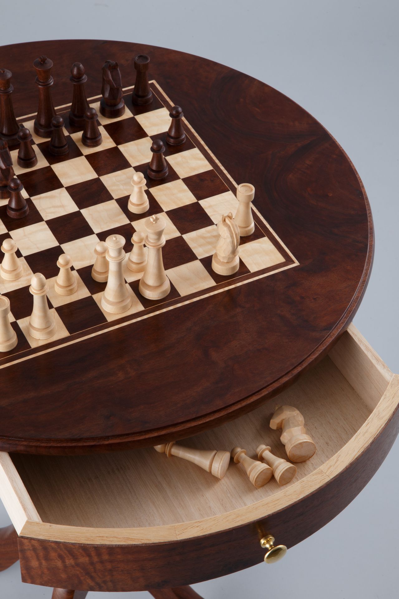 チェステーブル